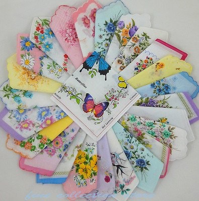 เซตผ้าเช็ดหน้ารูปพัด ปักสีพาสเทล 10 ผืน