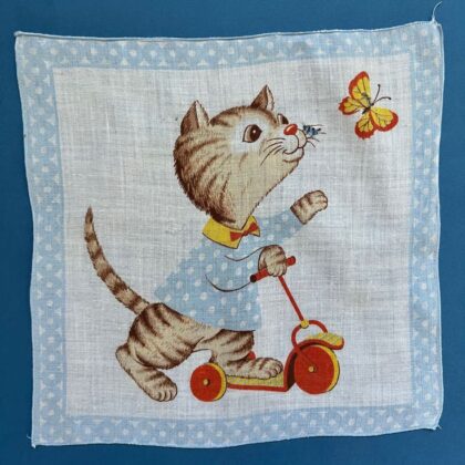 ผ้าเช็ดหน้าลายแมวขี่จักรยาน