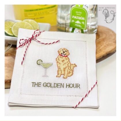 ผ้าปักสุนัข + ประโยคแนวอบอุ่น “Golden Hour”