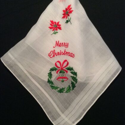 ผ้าขาวปักคำ Merry Christmas ลายโค้ง